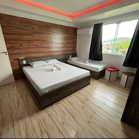 Savanna Suites Penha  Luaran gambar